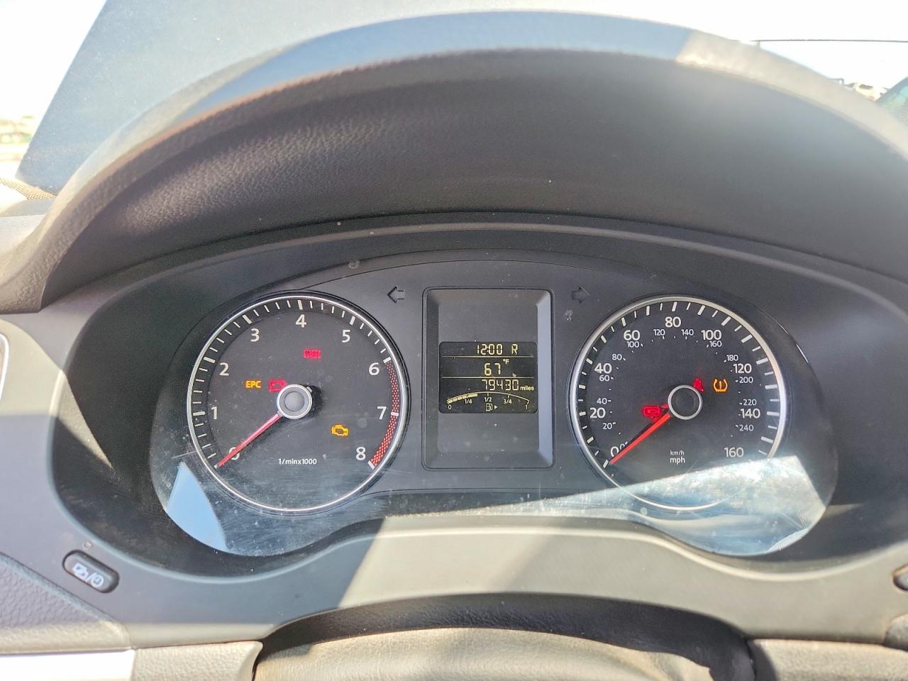 2013 VOLKSWAGEN JETTA SE photo 9