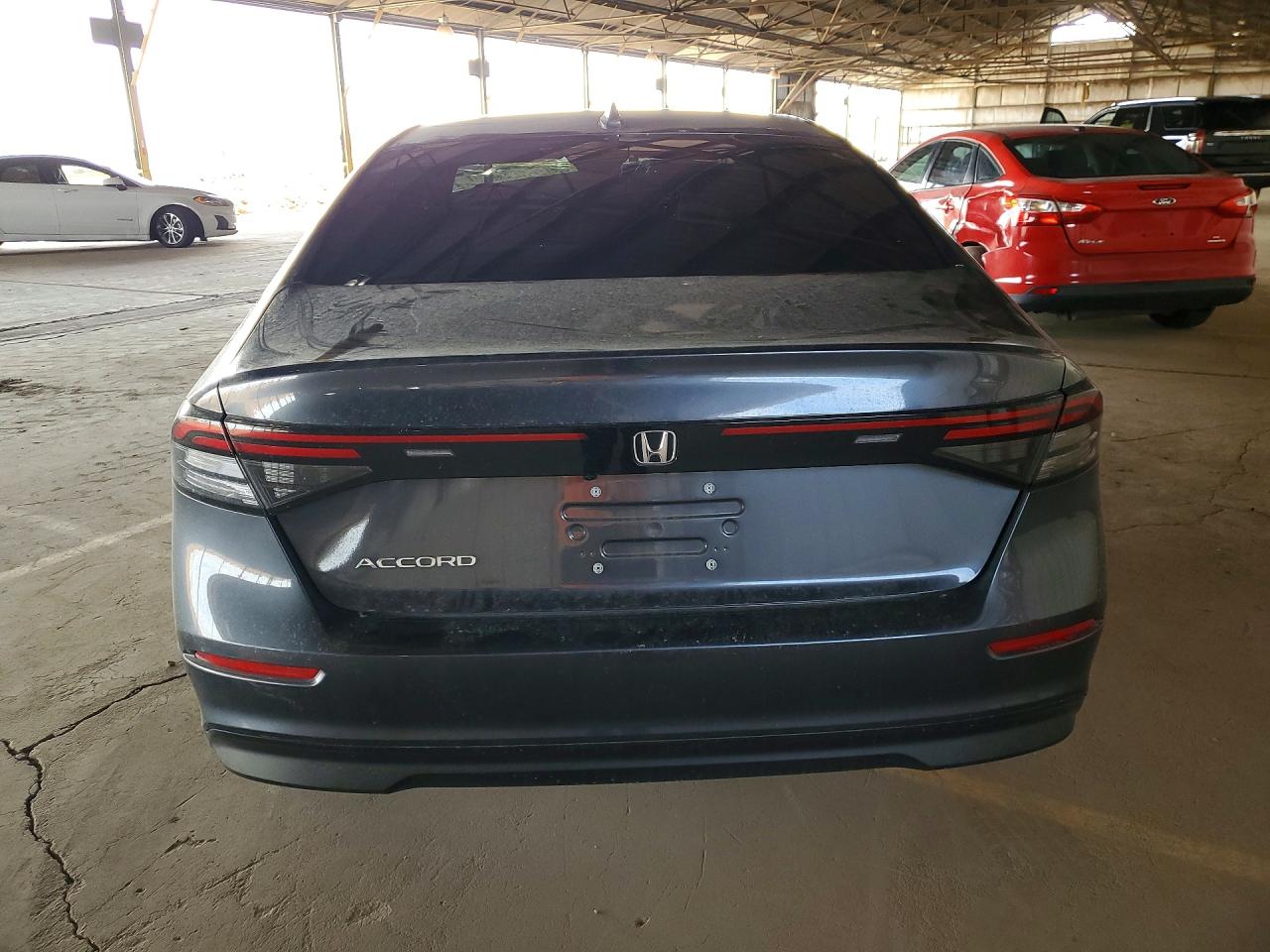 2025 HONDA ACCORD LX photo 6
