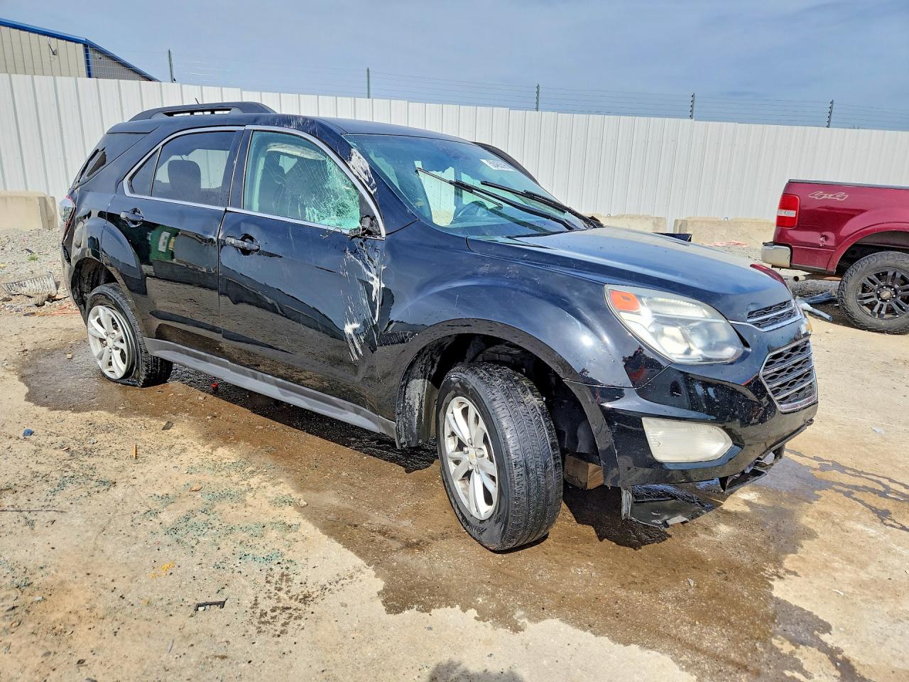 2017 CHEVROLET EQUINOX LT photo 4