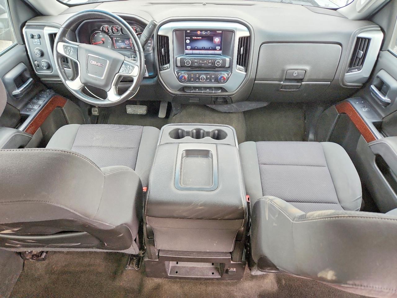 2015 GMC SIERRA K1500 SLE photo 15
