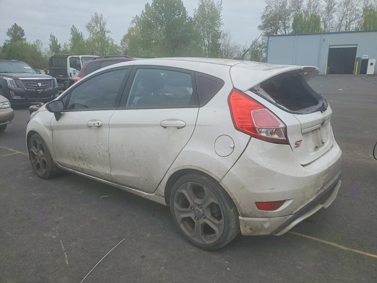 2016 FORD FIESTA ST photo 3