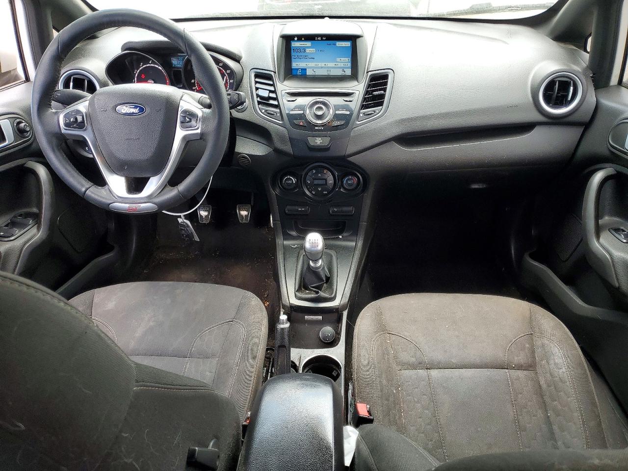 2016 FORD FIESTA ST photo 15