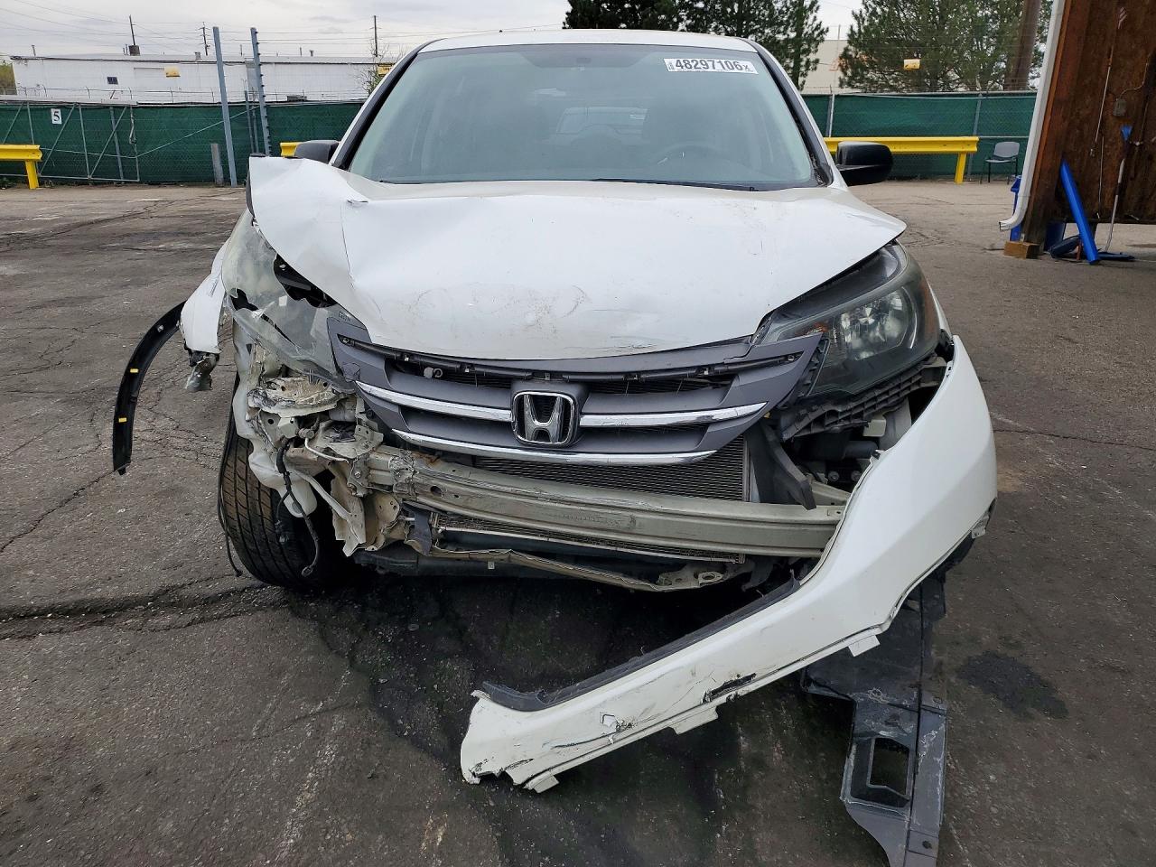 2013 HONDA CR-V LX photo 9