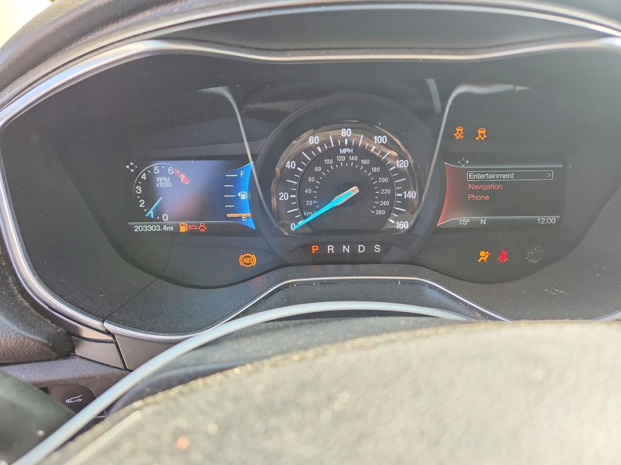 2017 FORD FUSION SE photo 17