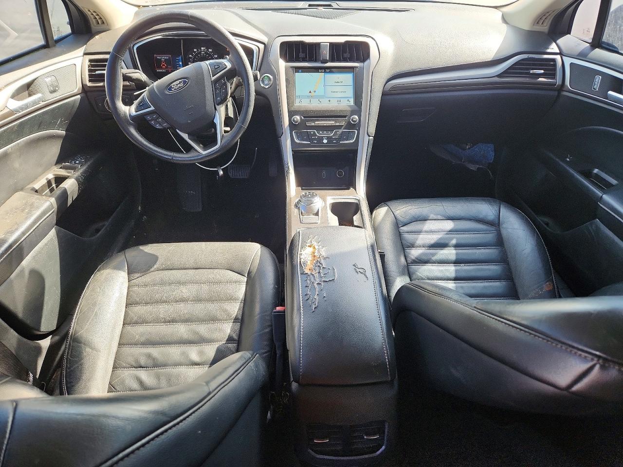 2017 FORD FUSION SE photo 15