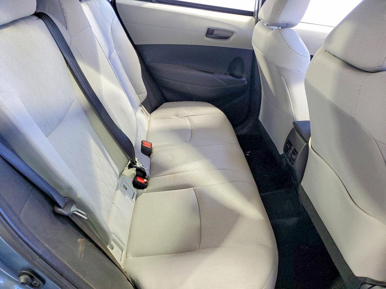 2024 TOYOTA COROLLA CROSS LE photo 11