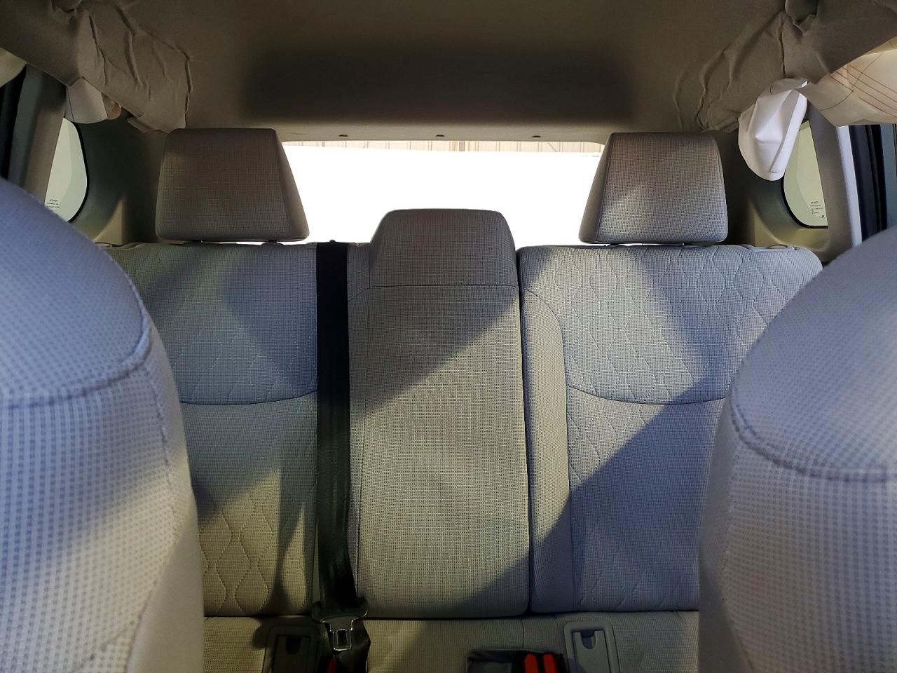 2024 TOYOTA COROLLA CROSS LE photo 10