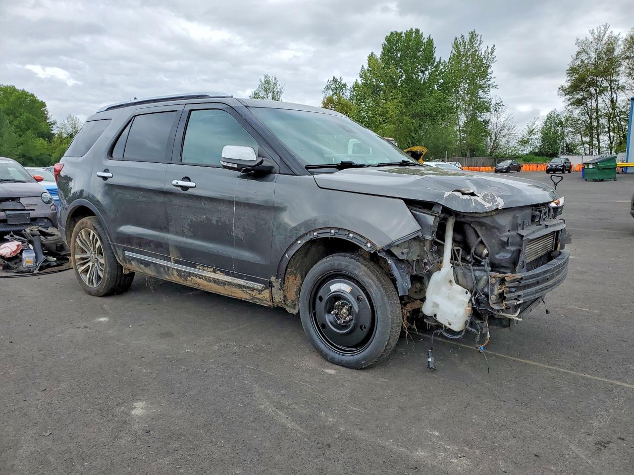 2017 FORD EXPLORER PLATINUM photo 4