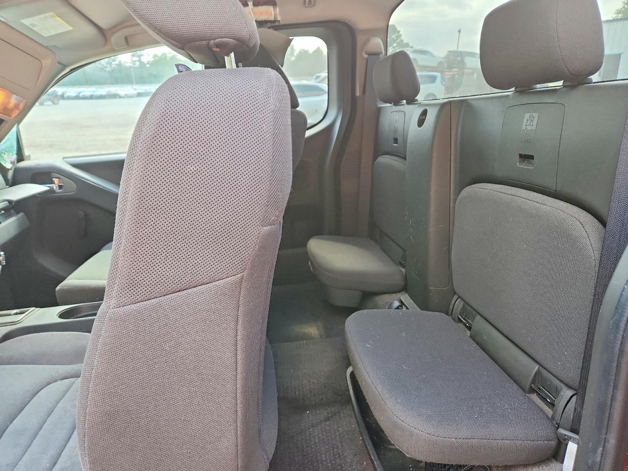 2017 NISSAN FRONTIER S photo 19
