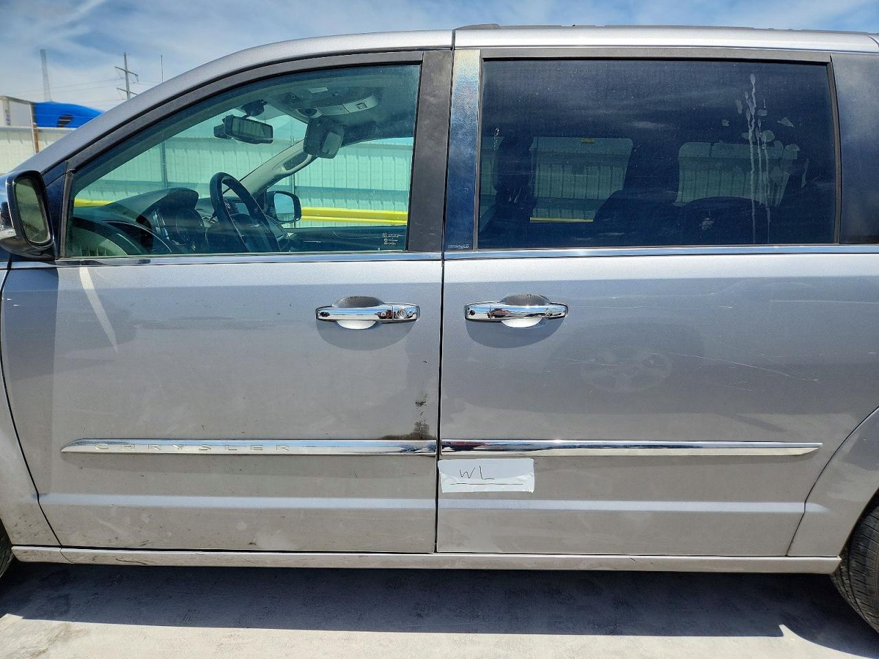 2013 CHRYSLER TOWN & COUNTRY TOURING L photo 37