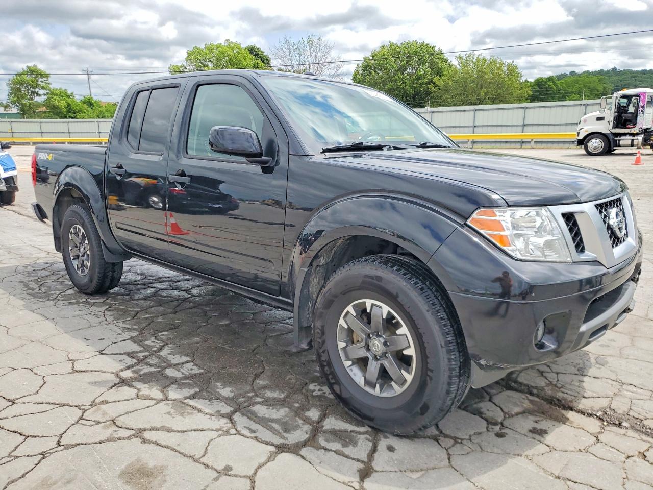 2019 NISSAN FRONTIER PRO-4X photo 7