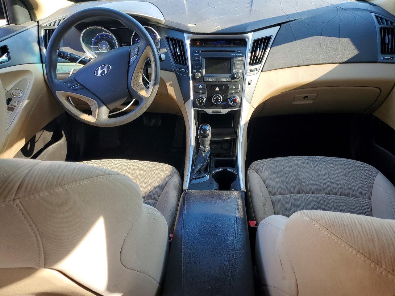 2014 HYUNDAI SONATA GLS photo 22