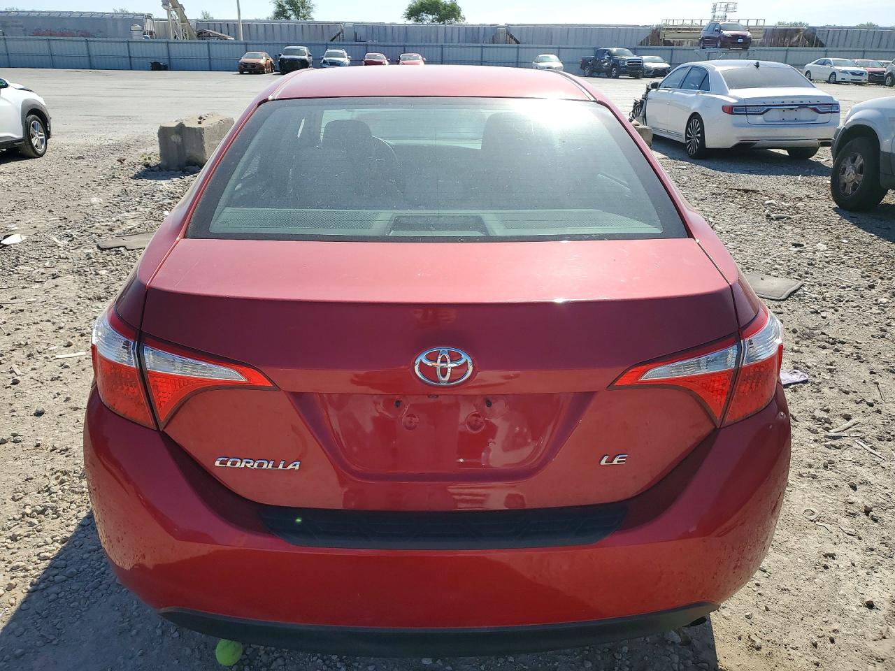 2016 TOYOTA COROLLA LE photo 16