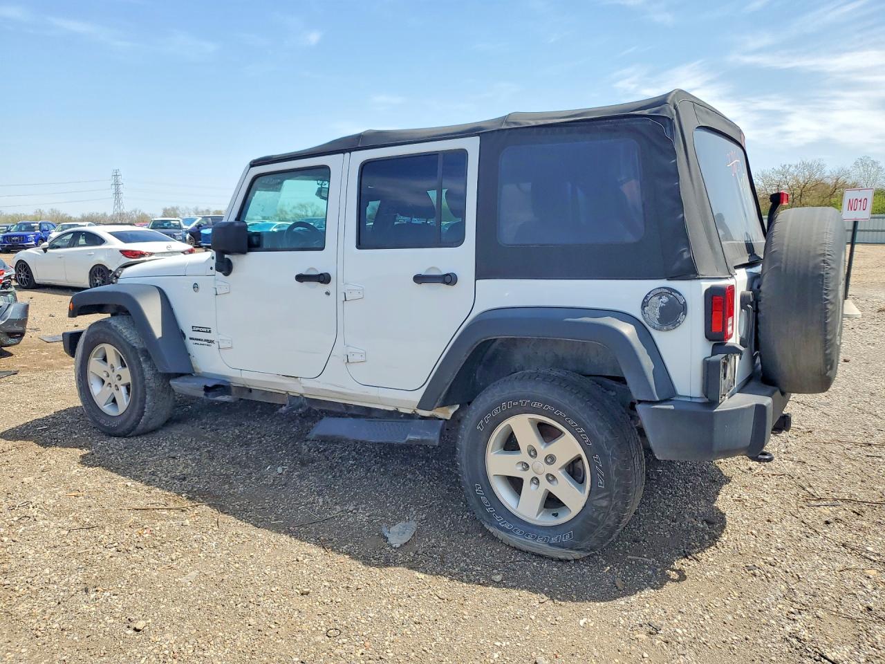 2018 JEEP WRANGLER UNLIMITED SPORT photo 4