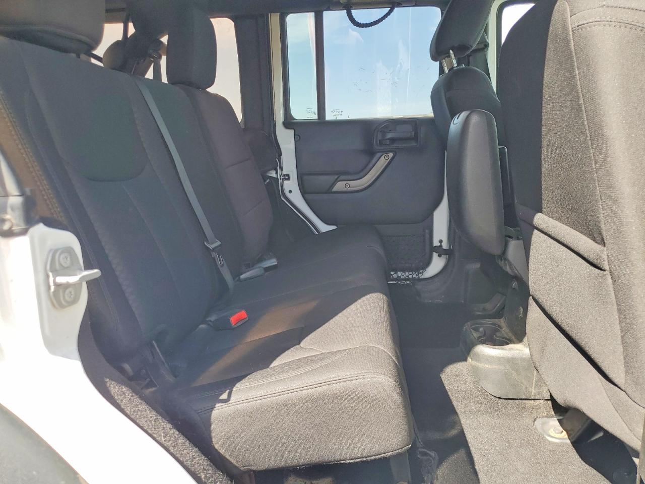 2018 JEEP WRANGLER UNLIMITED SPORT photo 28