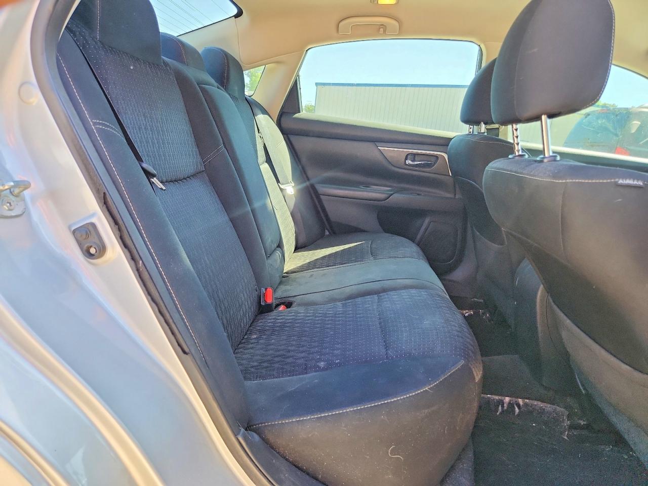 2016 NISSAN ALTIMA 2.5 SV photo 28