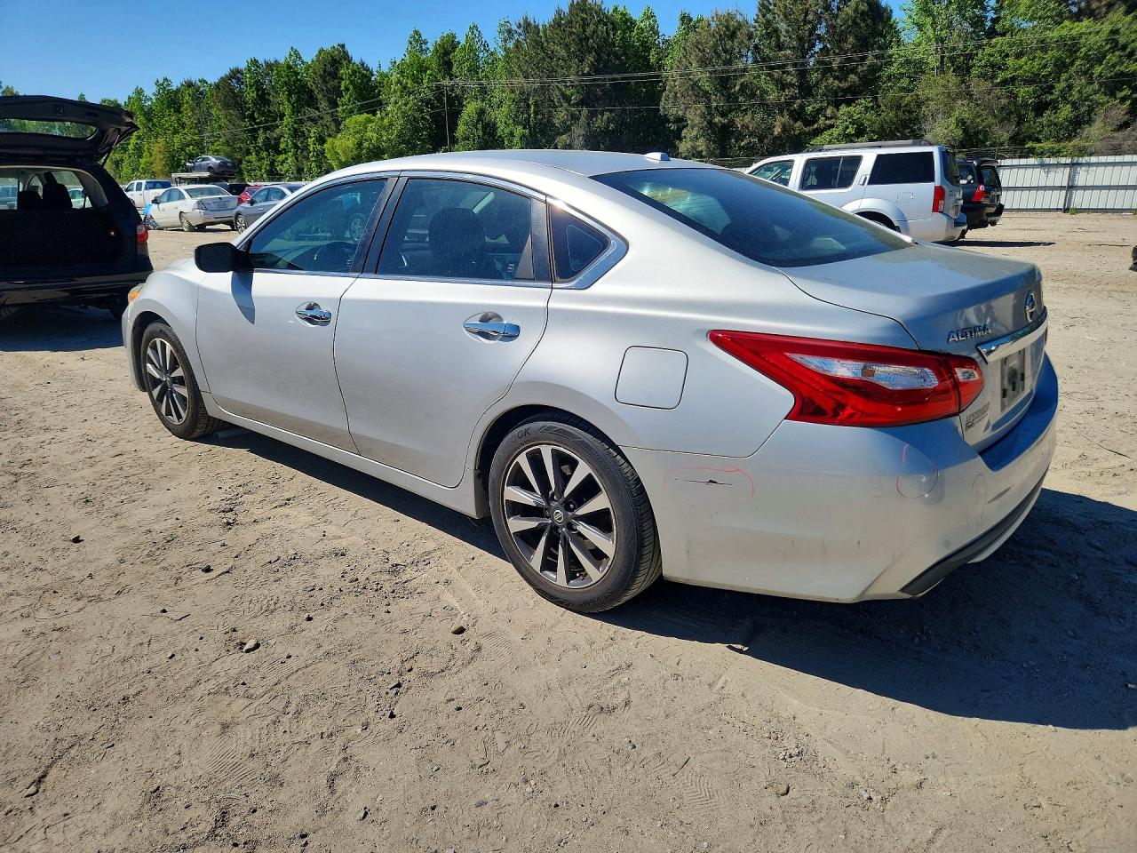 2016 NISSAN ALTIMA 2.5 SV photo 4