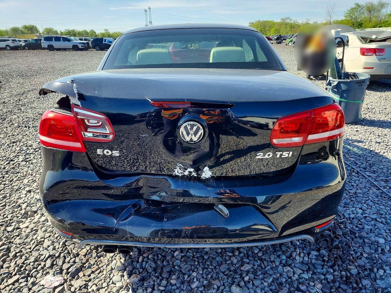 2013 VOLKSWAGEN EOS KOMFORT photo 6
