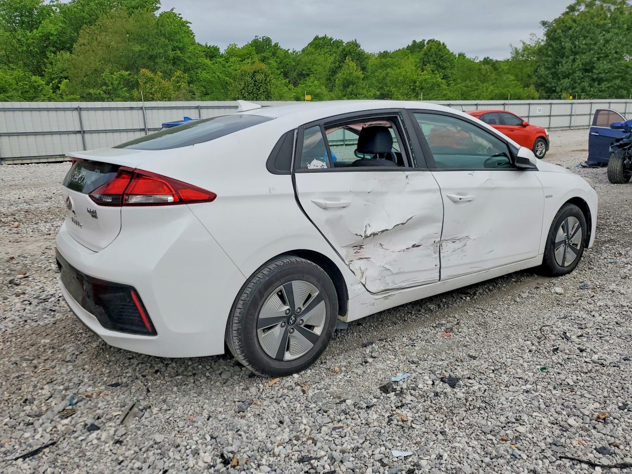 2018 HYUNDAI IONIQ BLUE photo 7
