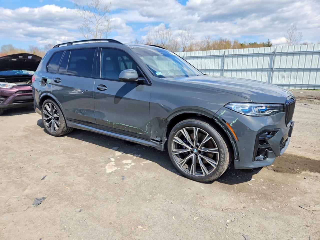 2022 BMW X7 M50I photo 7