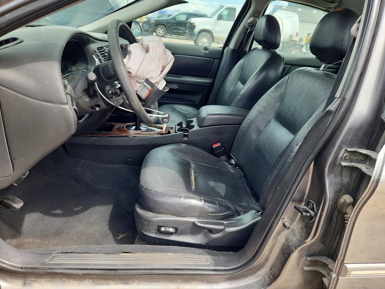 2004 FORD TAURUS SEL photo 13
