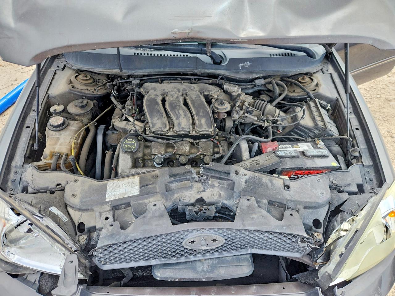 2004 FORD TAURUS SEL photo 21