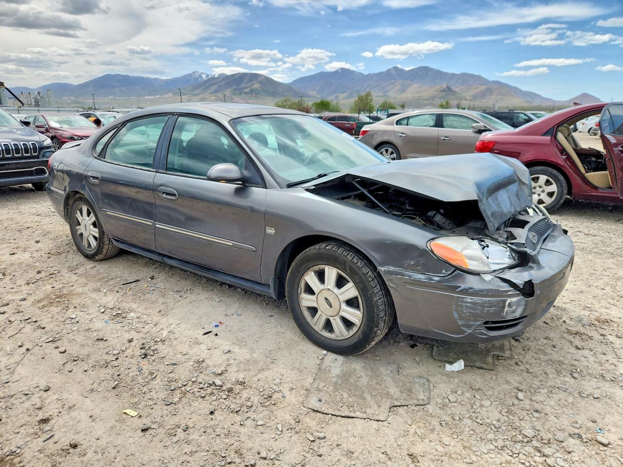 2004 FORD TAURUS SEL photo 7