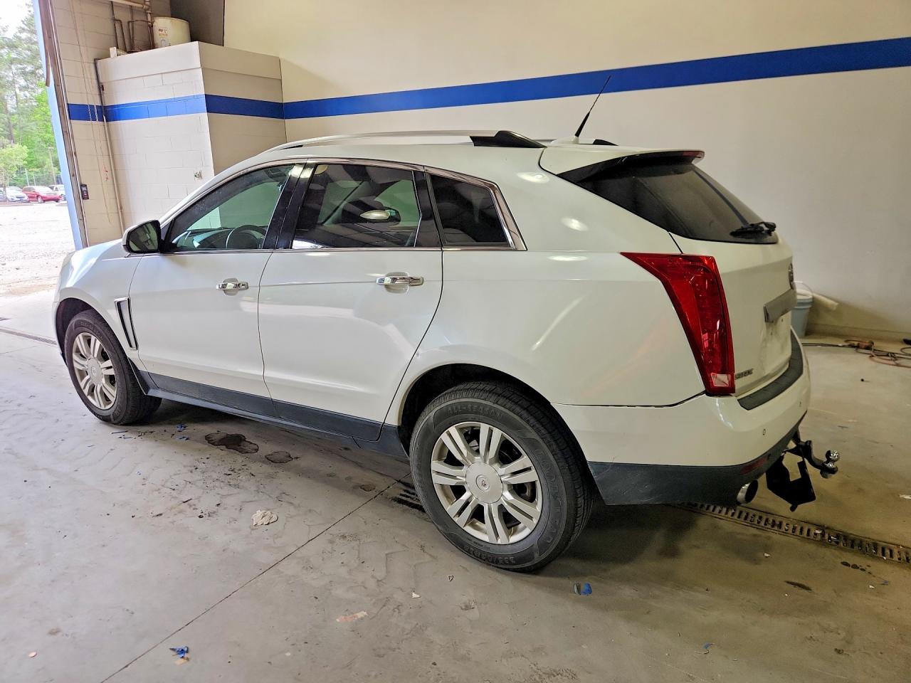 2013 CADILLAC SRX LUXURY COLLECTION photo 4