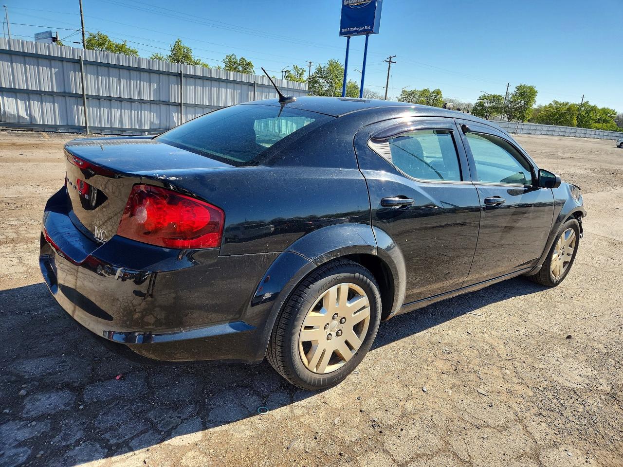 2013 DODGE AVENGER SE photo 5