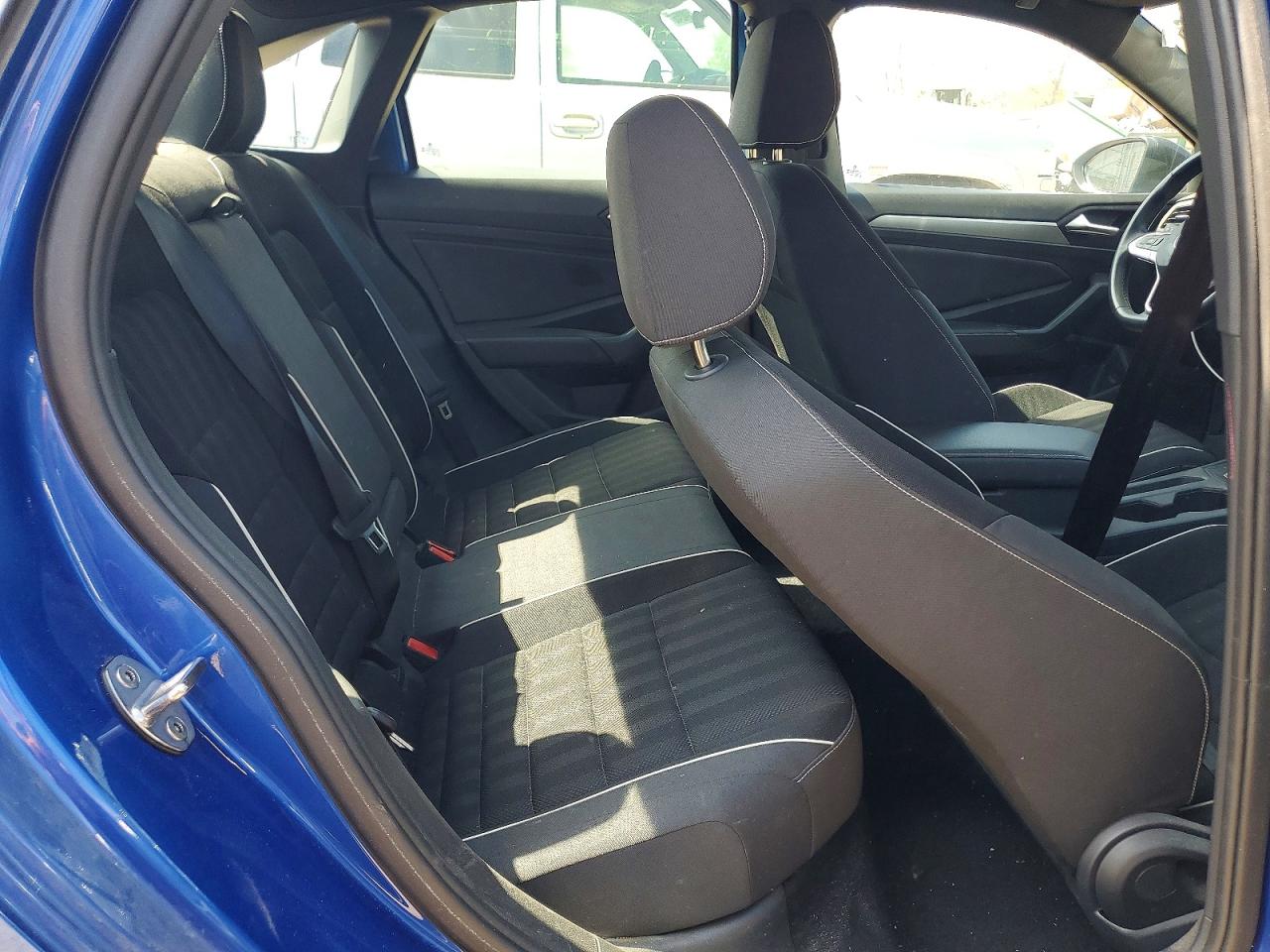 2024 VOLKSWAGEN JETTA SPORT photo 10