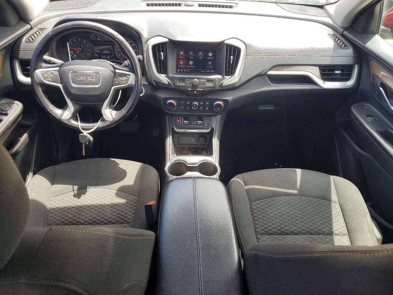 2018 GMC TERRAIN SLE photo 15
