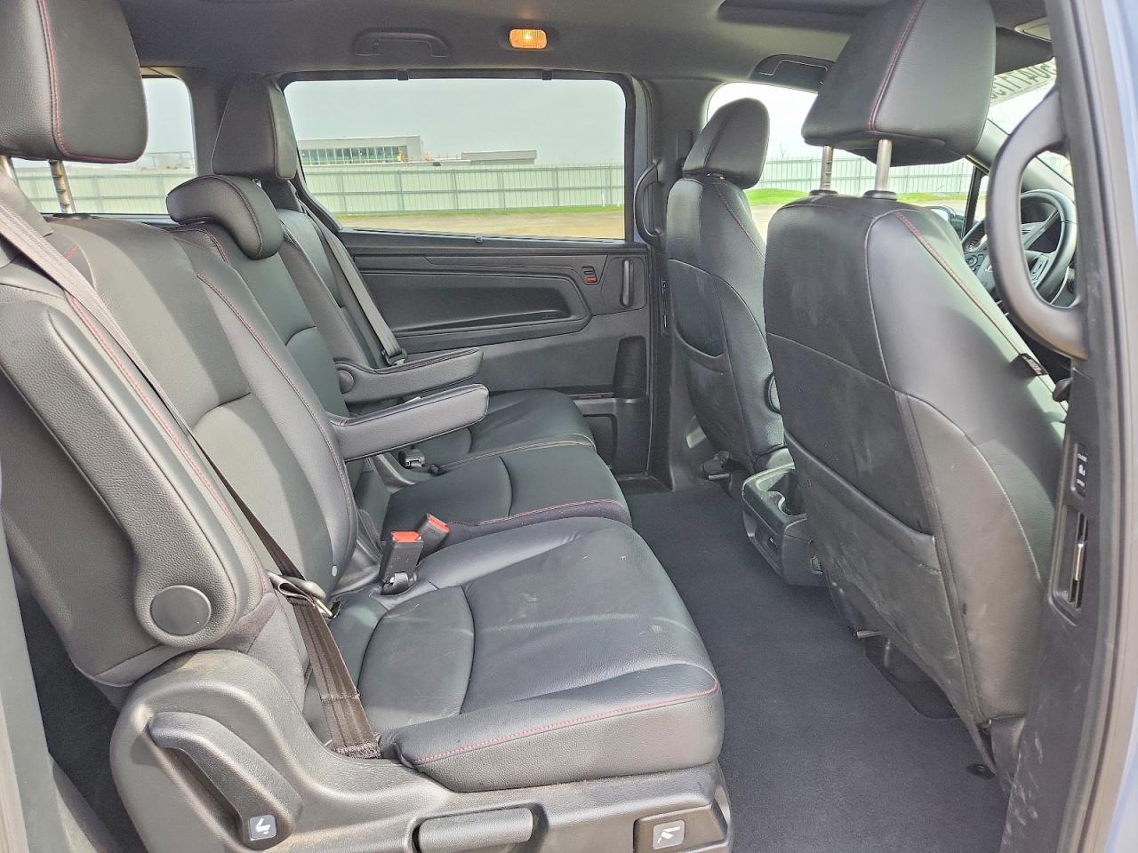 2023 HONDA ODYSSEY SPORT-L photo 11