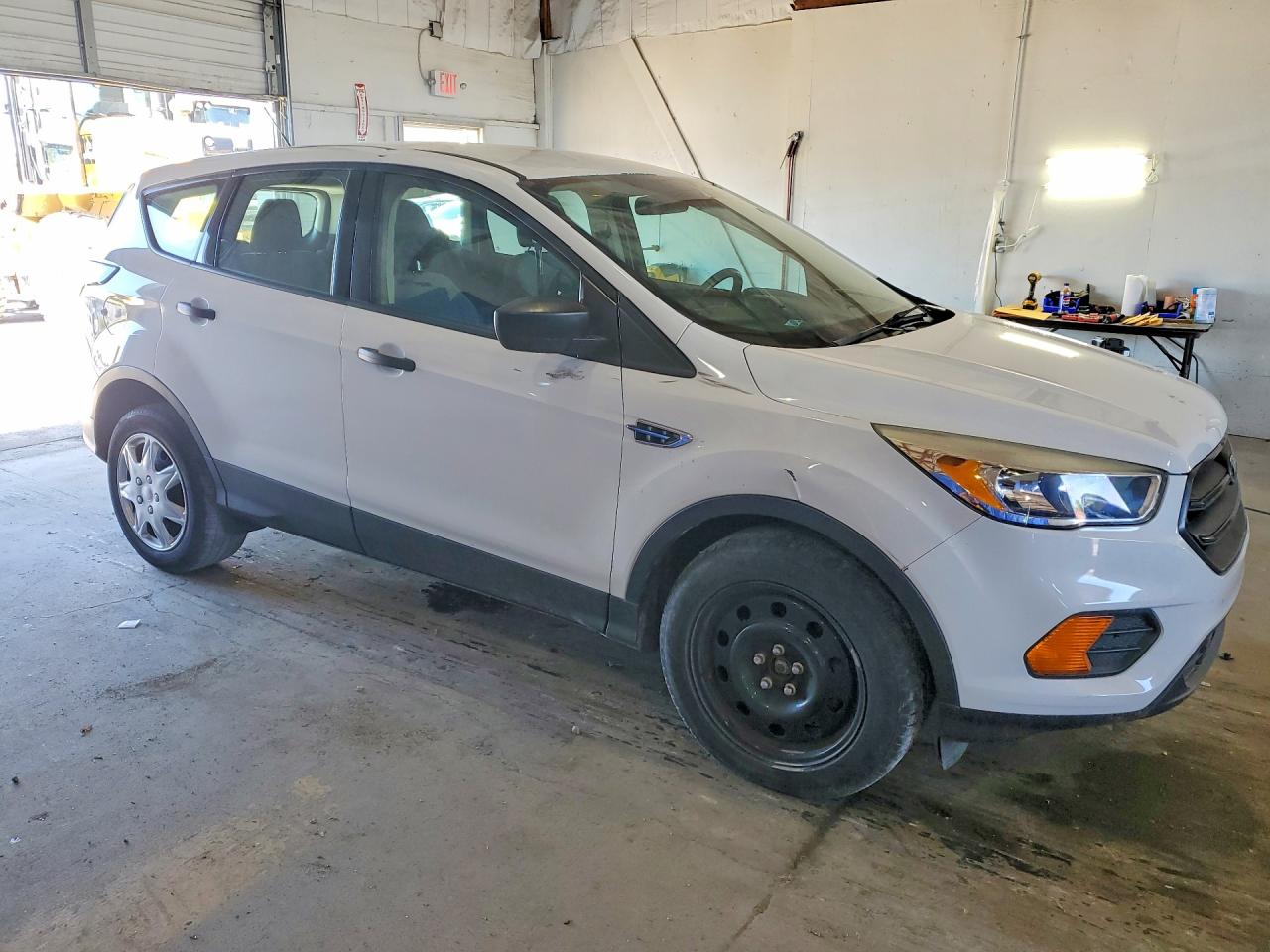 2017 FORD ESCAPE S photo 10