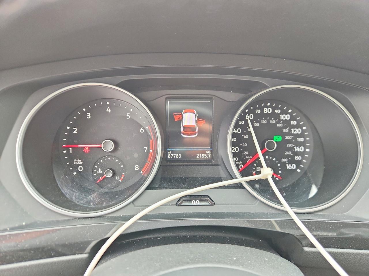 2021 VOLKSWAGEN TIGUAN SE photo 25