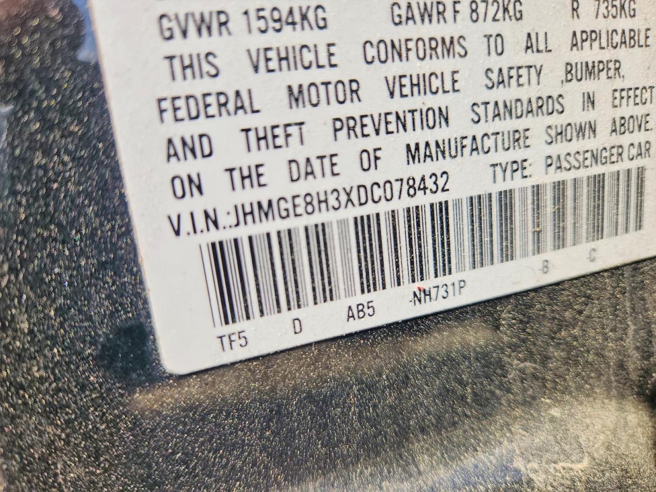 2013 HONDA FIT photo 12