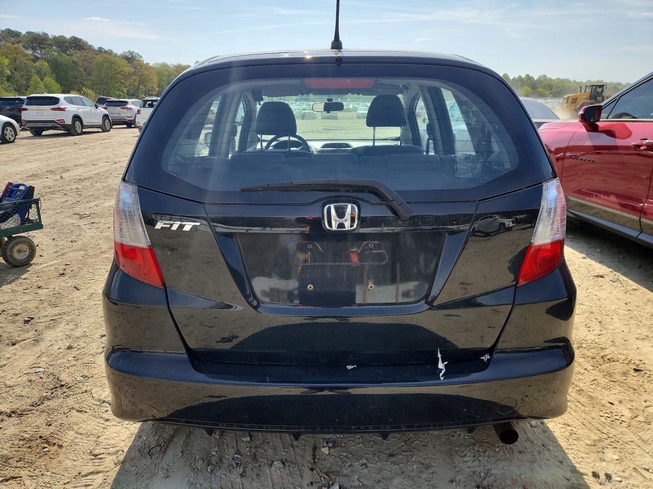 2013 HONDA FIT photo 6