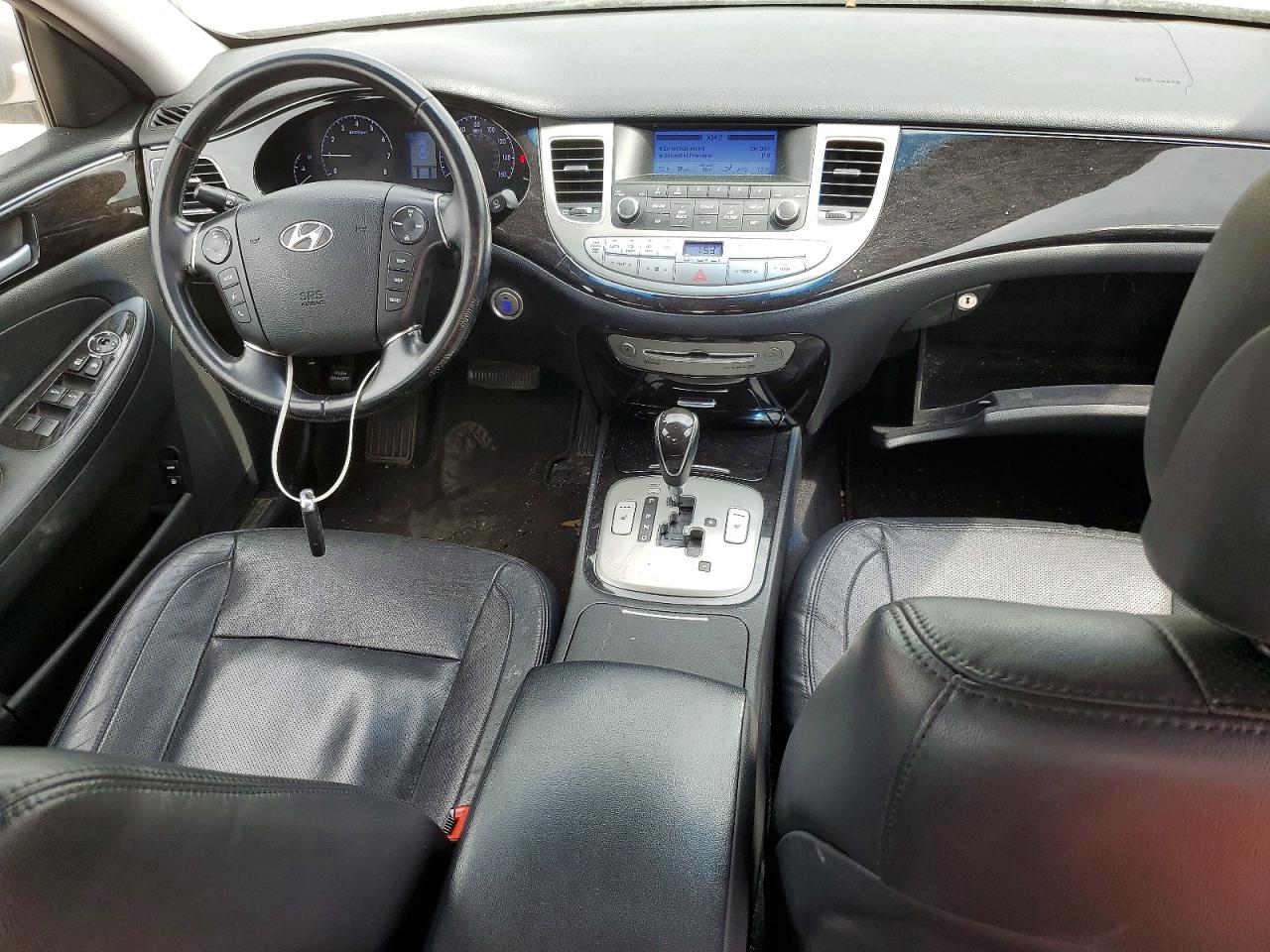 2013 HYUNDAI GENESIS 3.8L photo 8