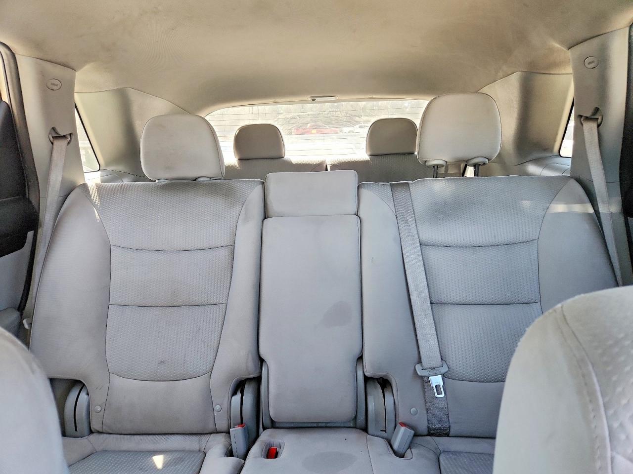 2012 KIA SORENTO LX photo 28