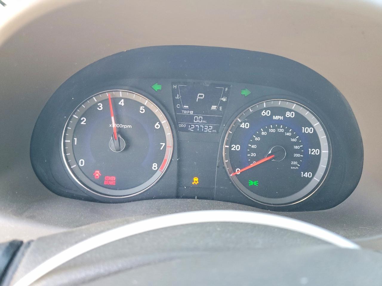 2012 HYUNDAI ACCENT photo 17