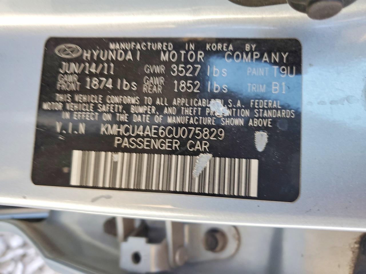 2012 HYUNDAI ACCENT photo 23