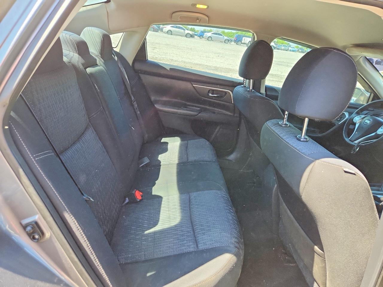 2016 NISSAN ALTIMA 2.5 SV photo 28