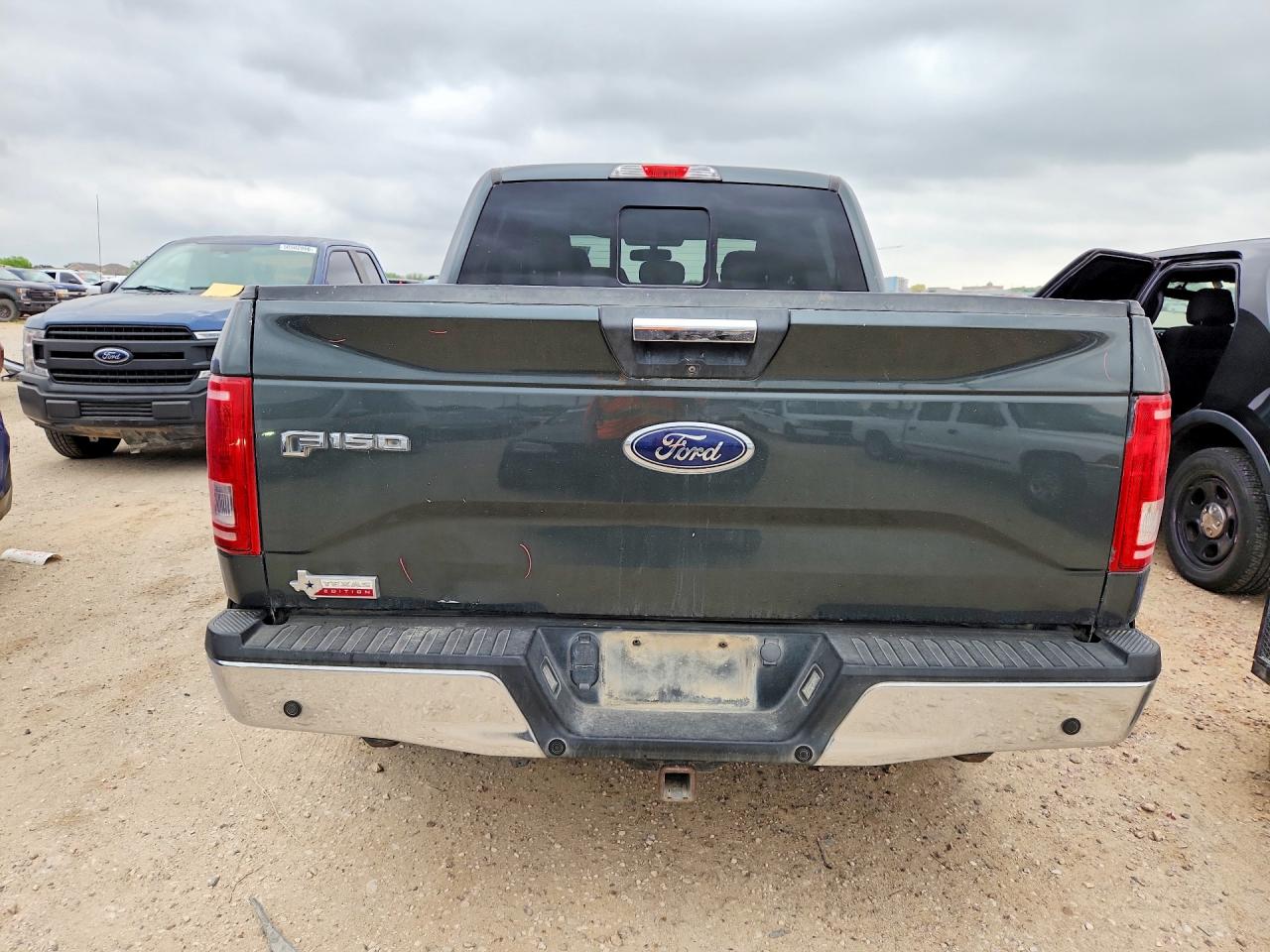 2015 FORD F150 SUPERCREW photo 16