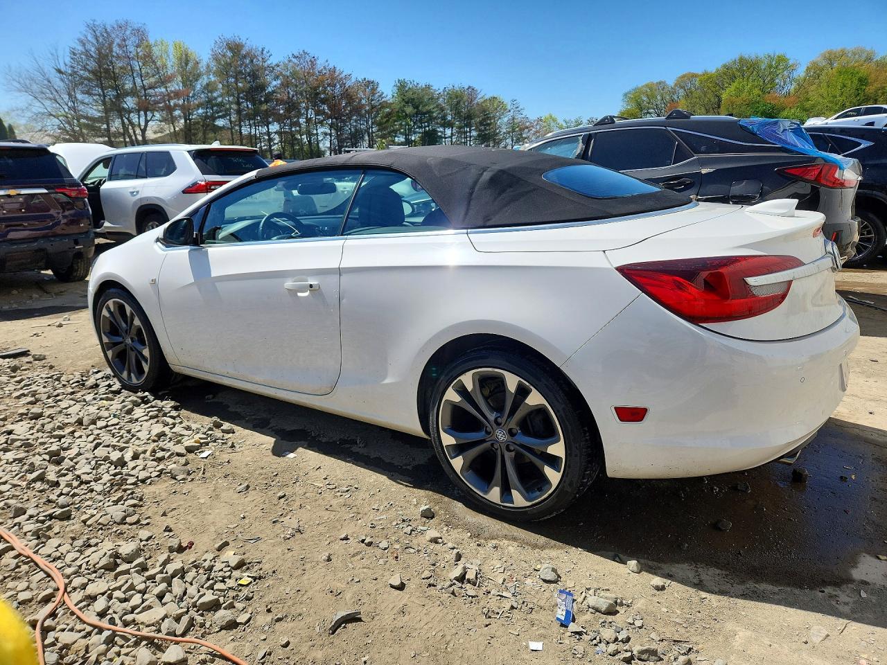 2019 BUICK CASCADA PREMIUM photo 4