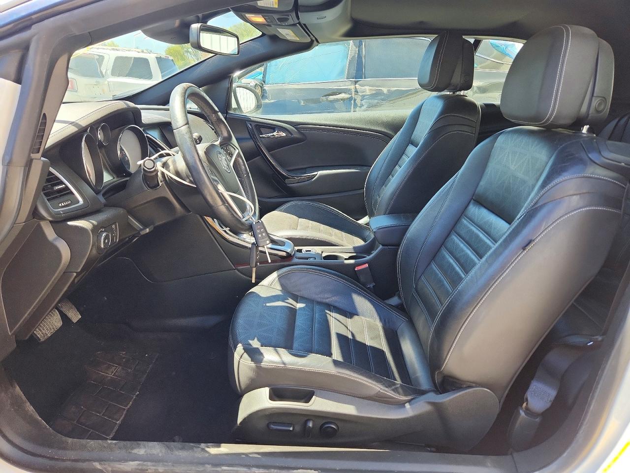 2019 BUICK CASCADA PREMIUM photo 19
