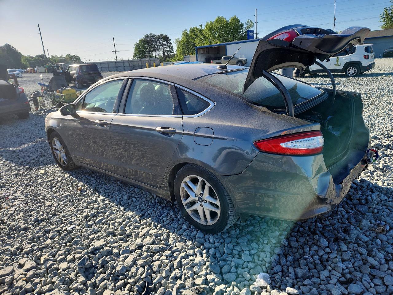 2013 FORD FUSION SE photo 2
