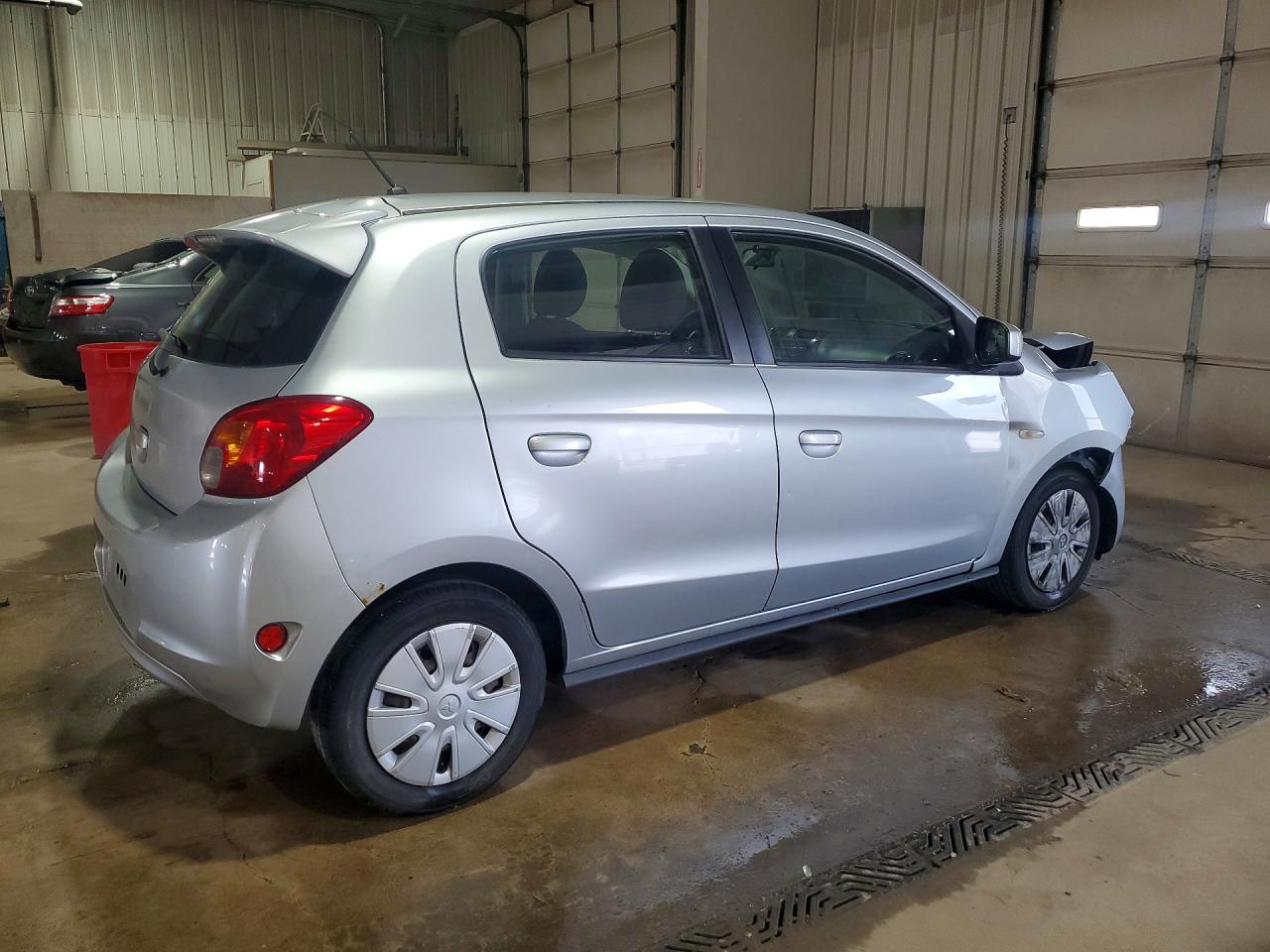 2015 MITSUBISHI MIRAGE DE photo 5