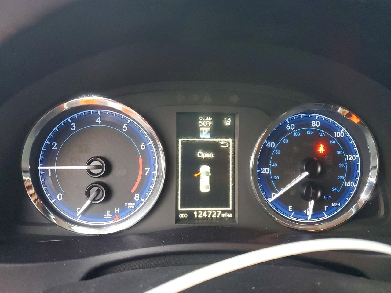 2017 TOYOTA COROLLA SE photo 9