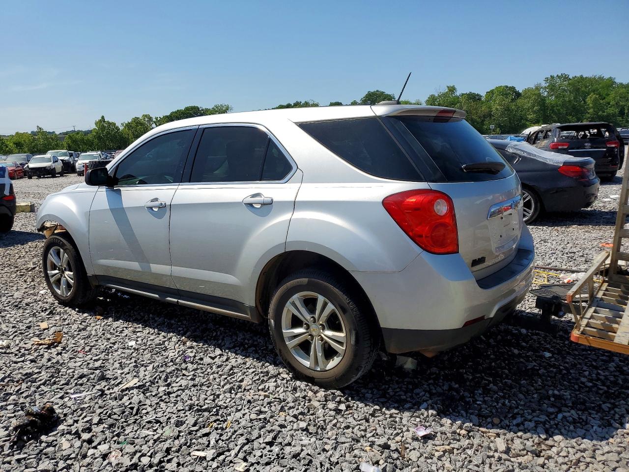 2015 CHEVROLET EQUINOX LS photo 4
