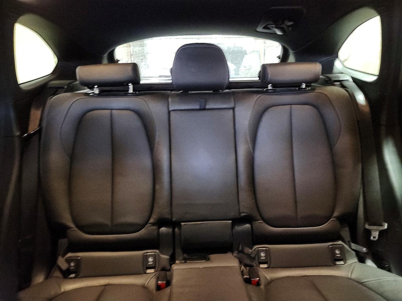 2016 BMW X1 XDRIVE28I photo 28