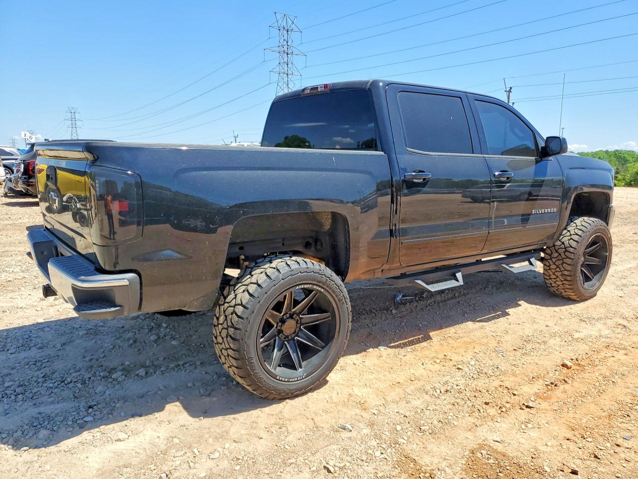 2016 CHEVROLET SILVERADO K1500 LT photo 5